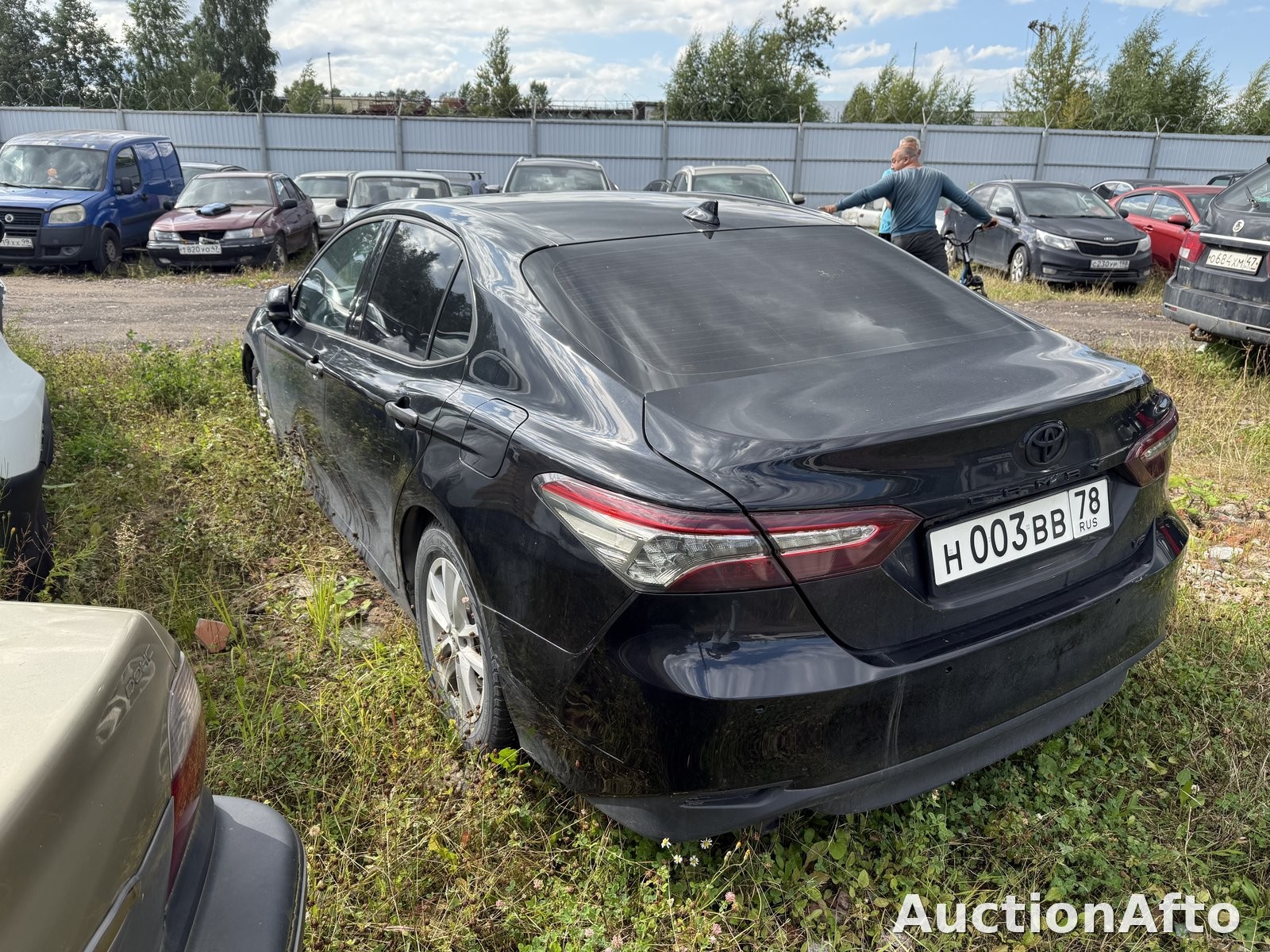 Toyota Camry 2020 год