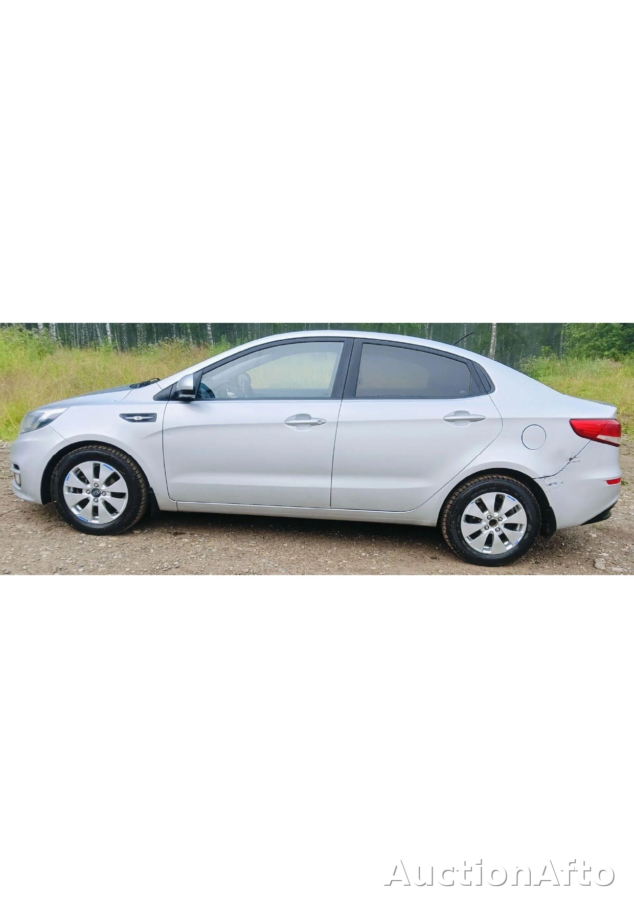 Kia Rio 2015 год