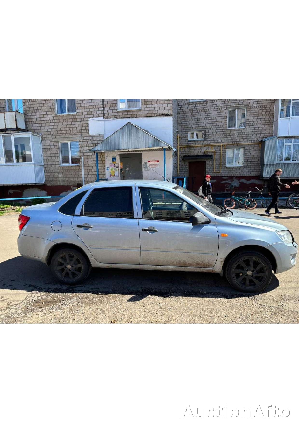 Lada Granta 2014 год