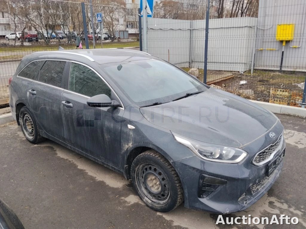 Kia Ceed 2019 год