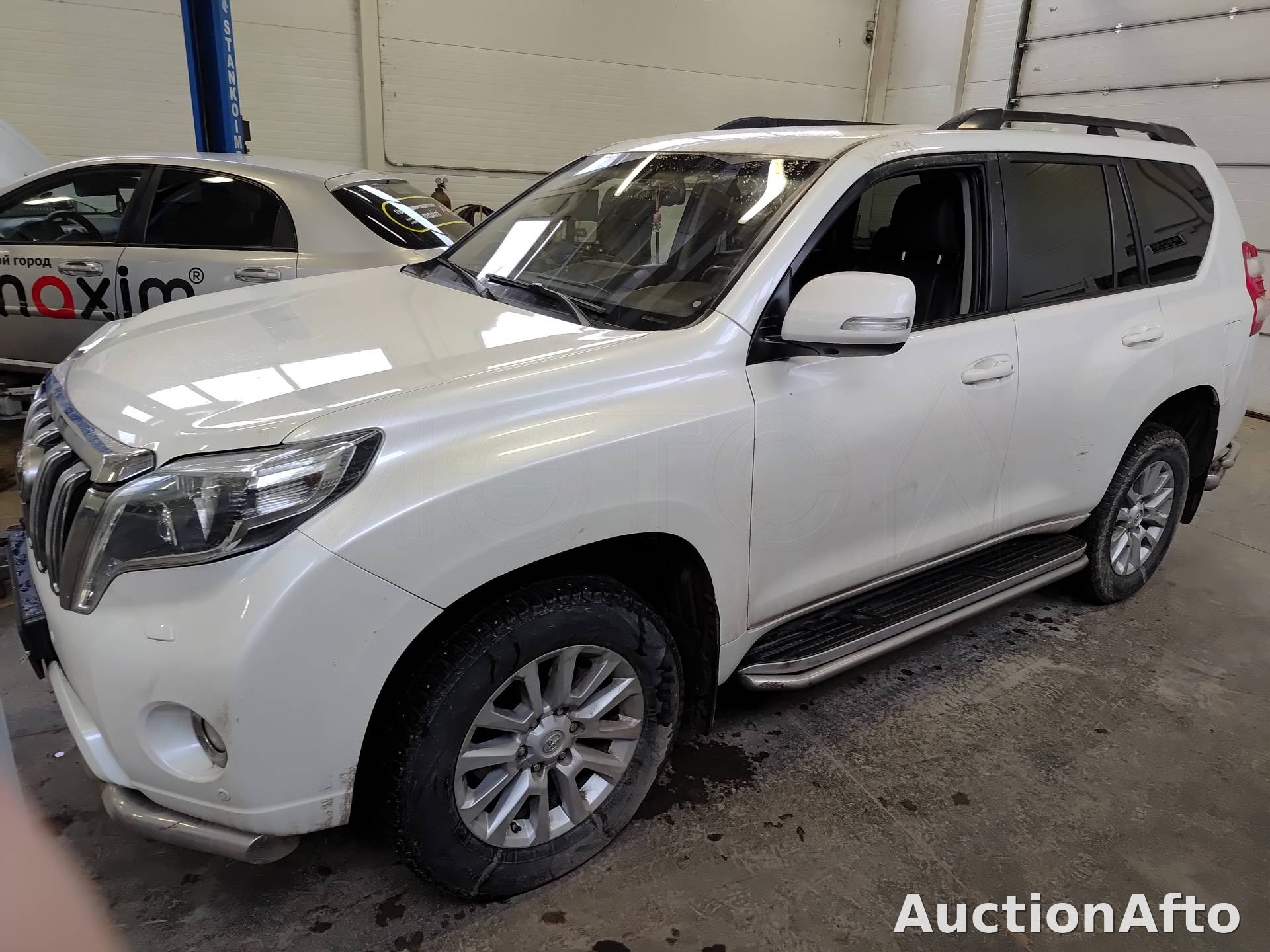 Toyota Land Cruiser 2017 год
