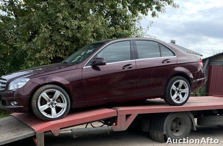 Mercedes-Benz C-Класс 2008 год