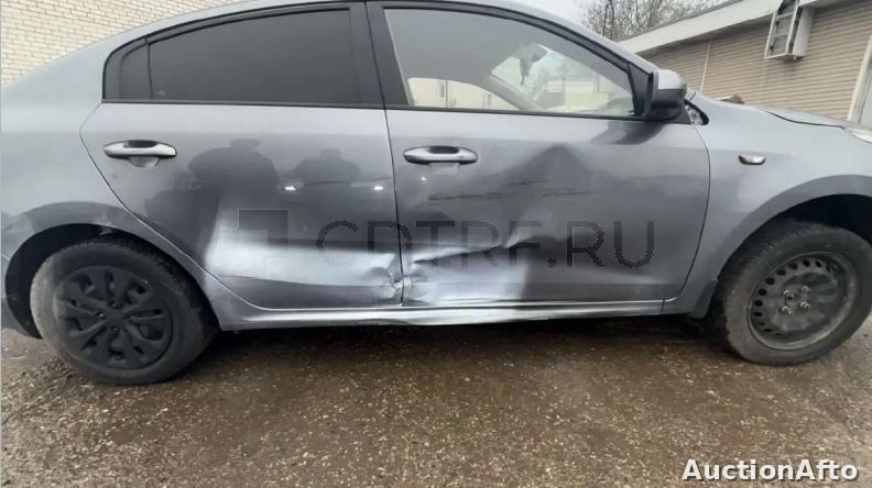 Kia Rio 2017 год