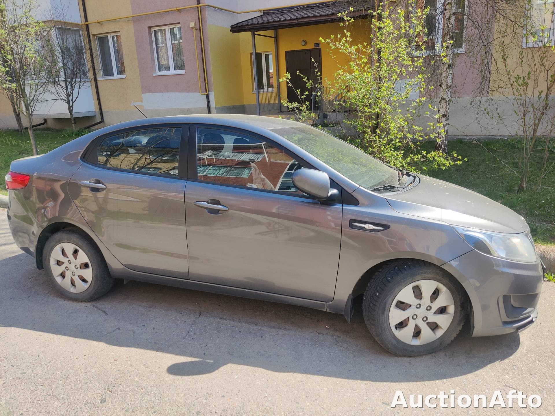 Kia Rio 2014 год