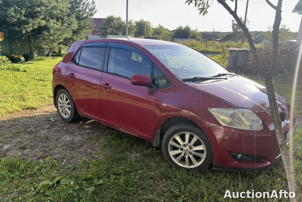 Toyota АУРИС 2007 год