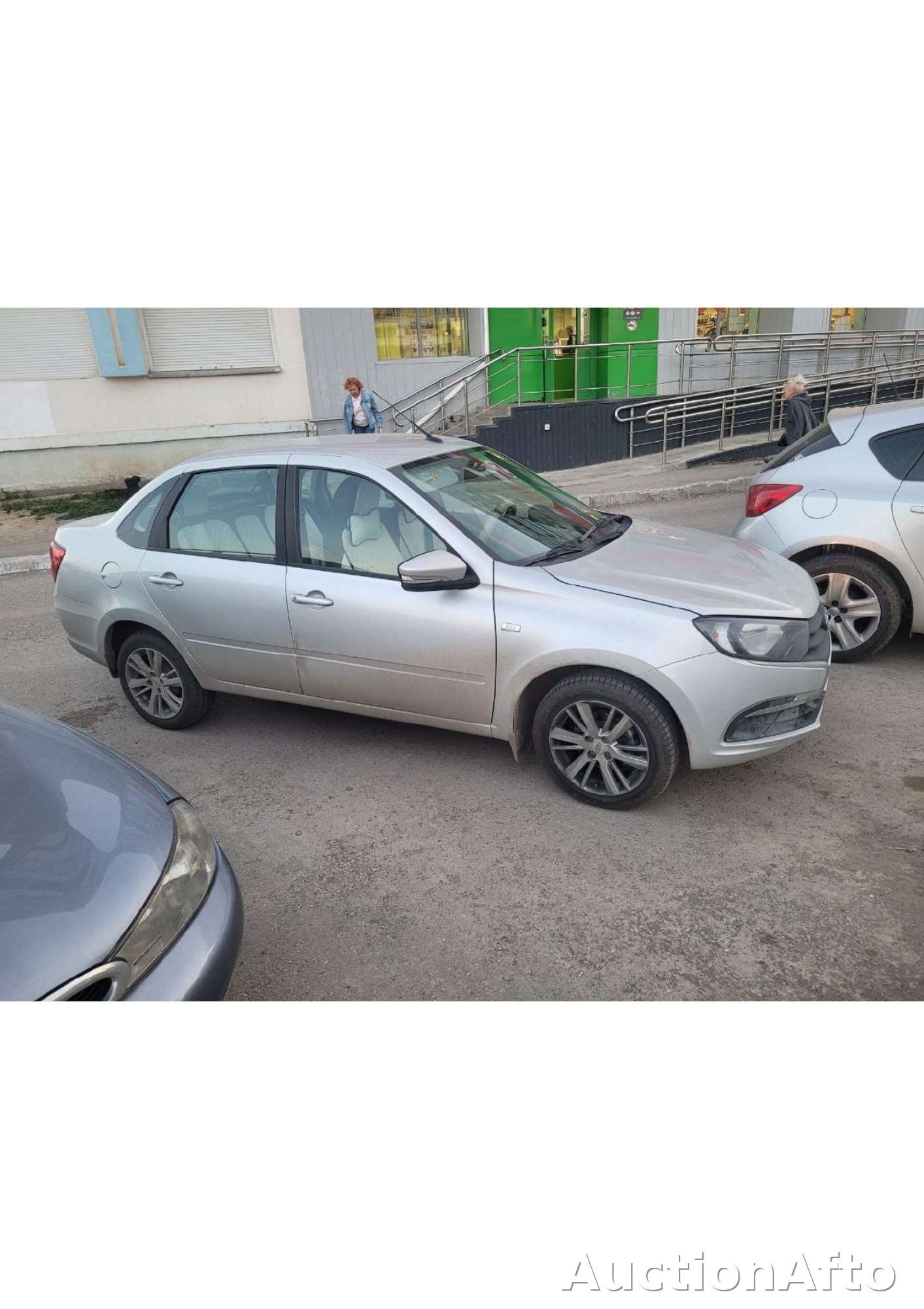 Lada Granta 2024 год