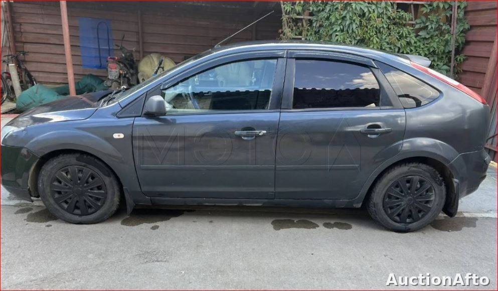 Ford Focus 2005 год