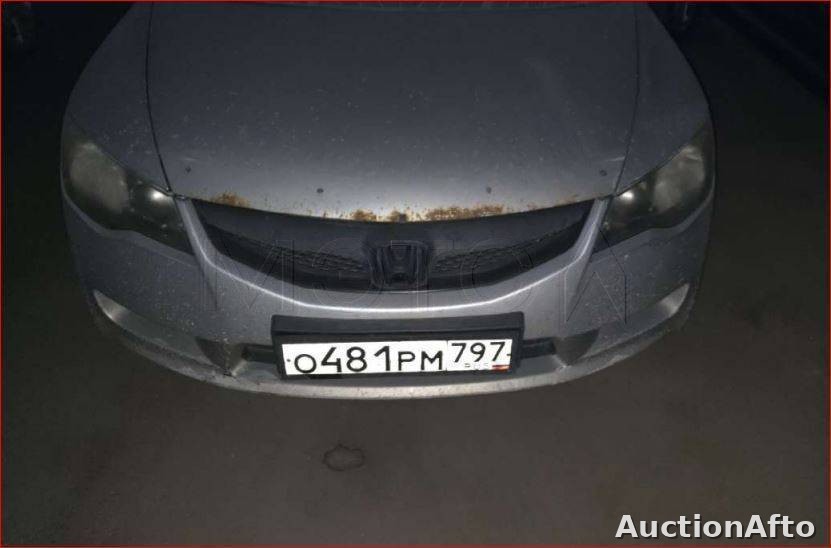 Honda Civic 2011 год