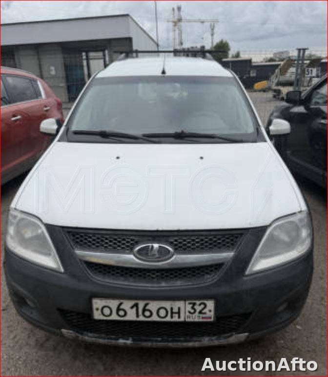 Lada Largus 2017 год