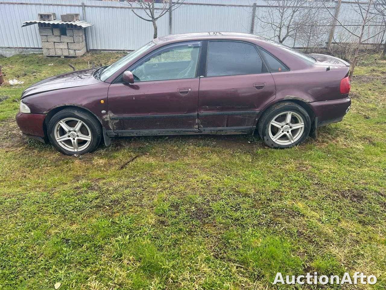 Audi A4 1997 год