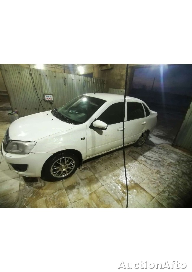 Lada Granta 2015 год