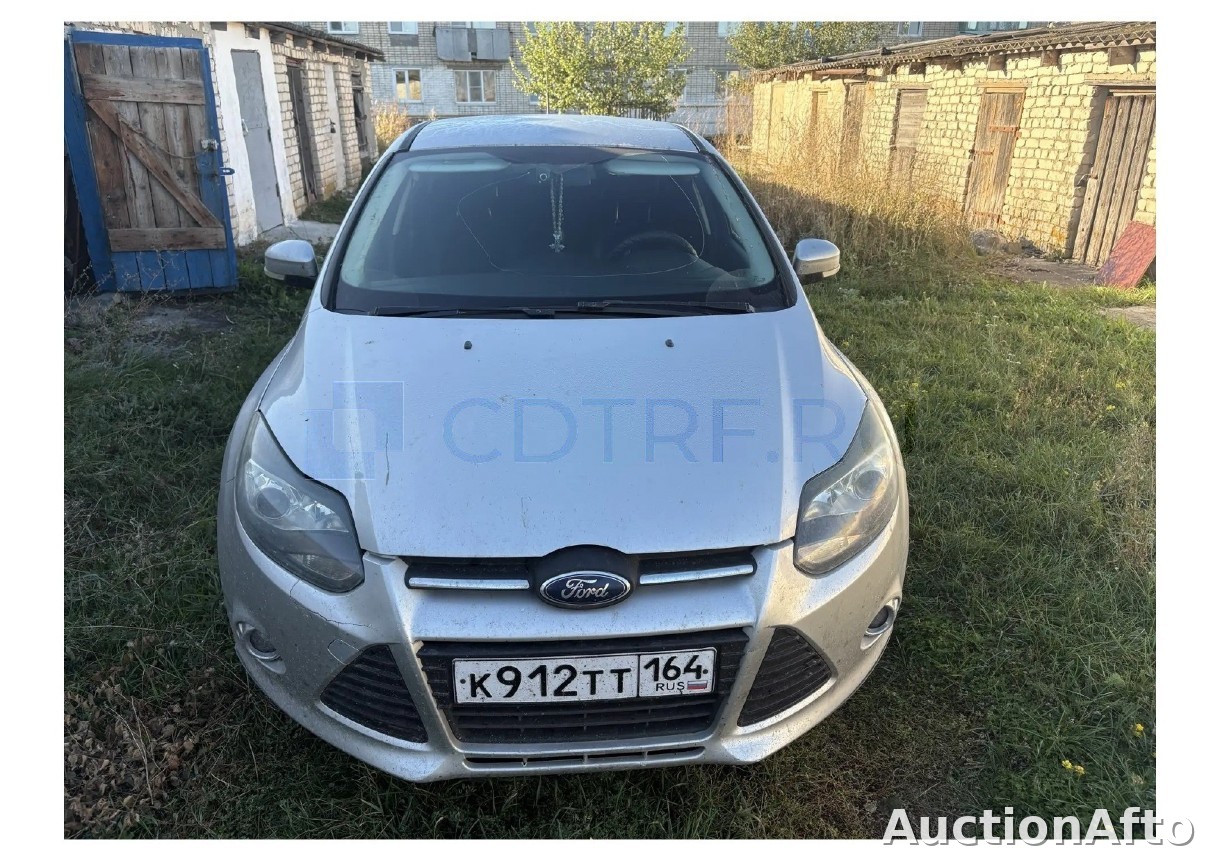 Ford Focus 2012 год