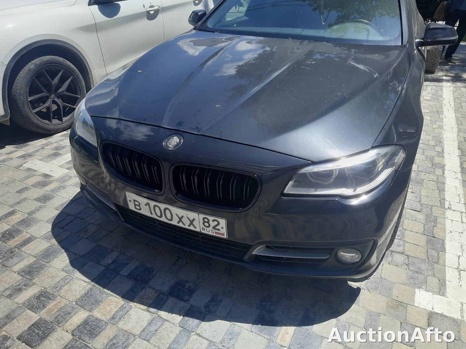 BMW 5 серии 2016 год