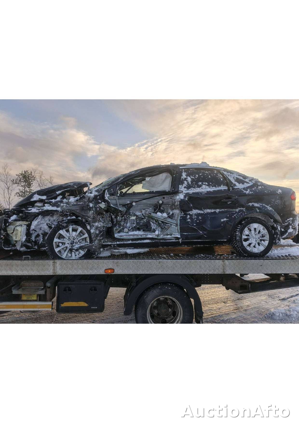 Ford Mondeo 2012 год