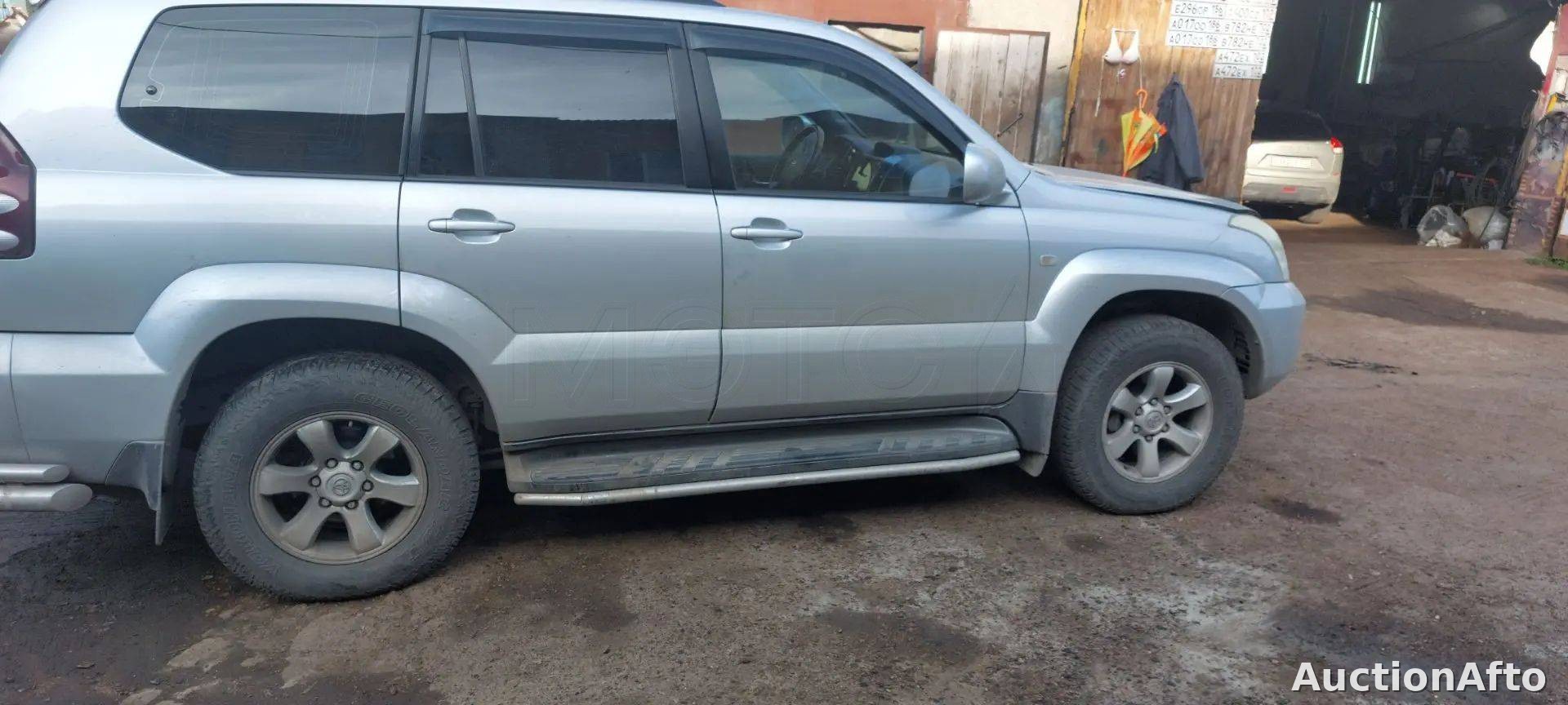 Toyota Land Cruiser Prado 2006 год