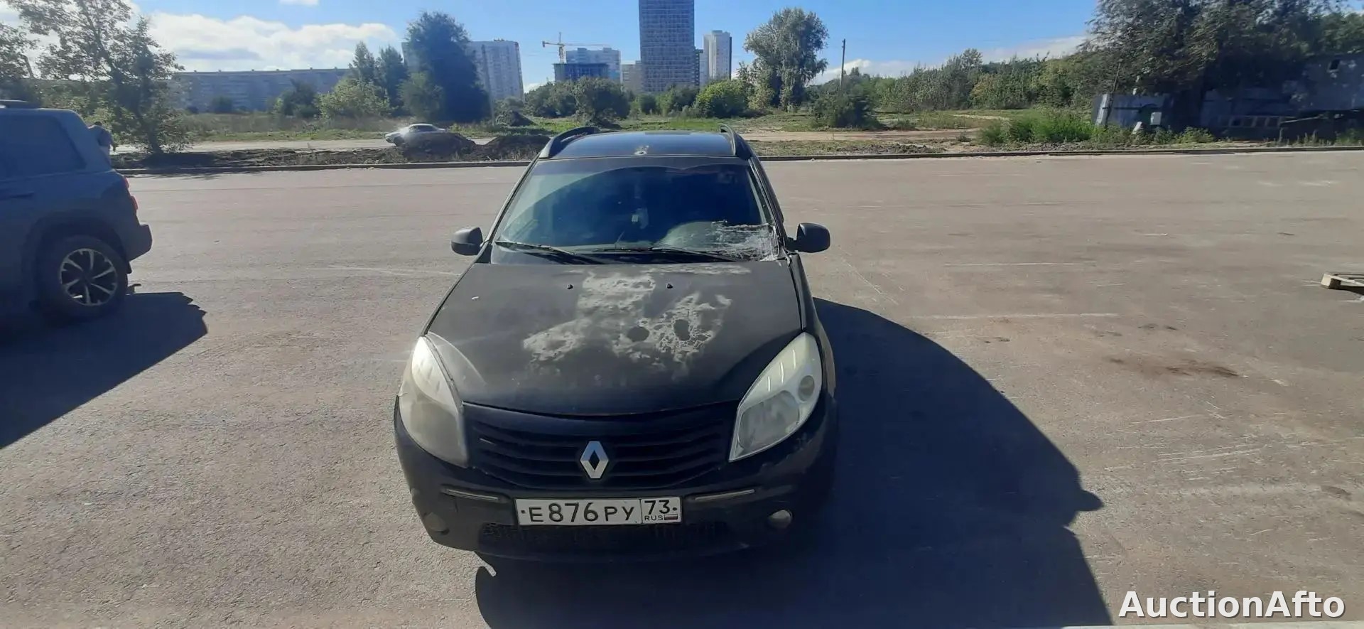 Renault Sandero 2011 год
