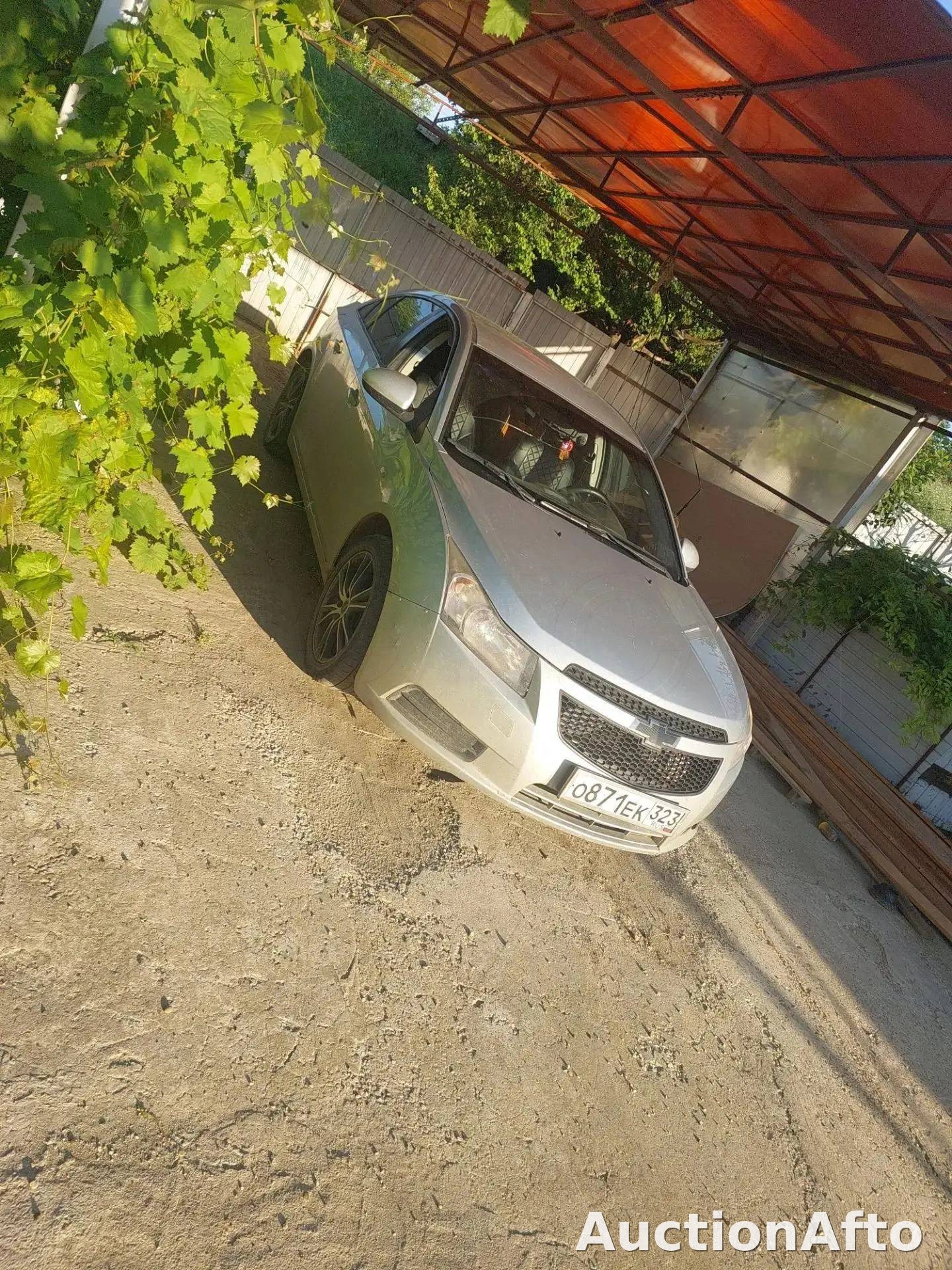 Chevrolet Cruze 2010 год