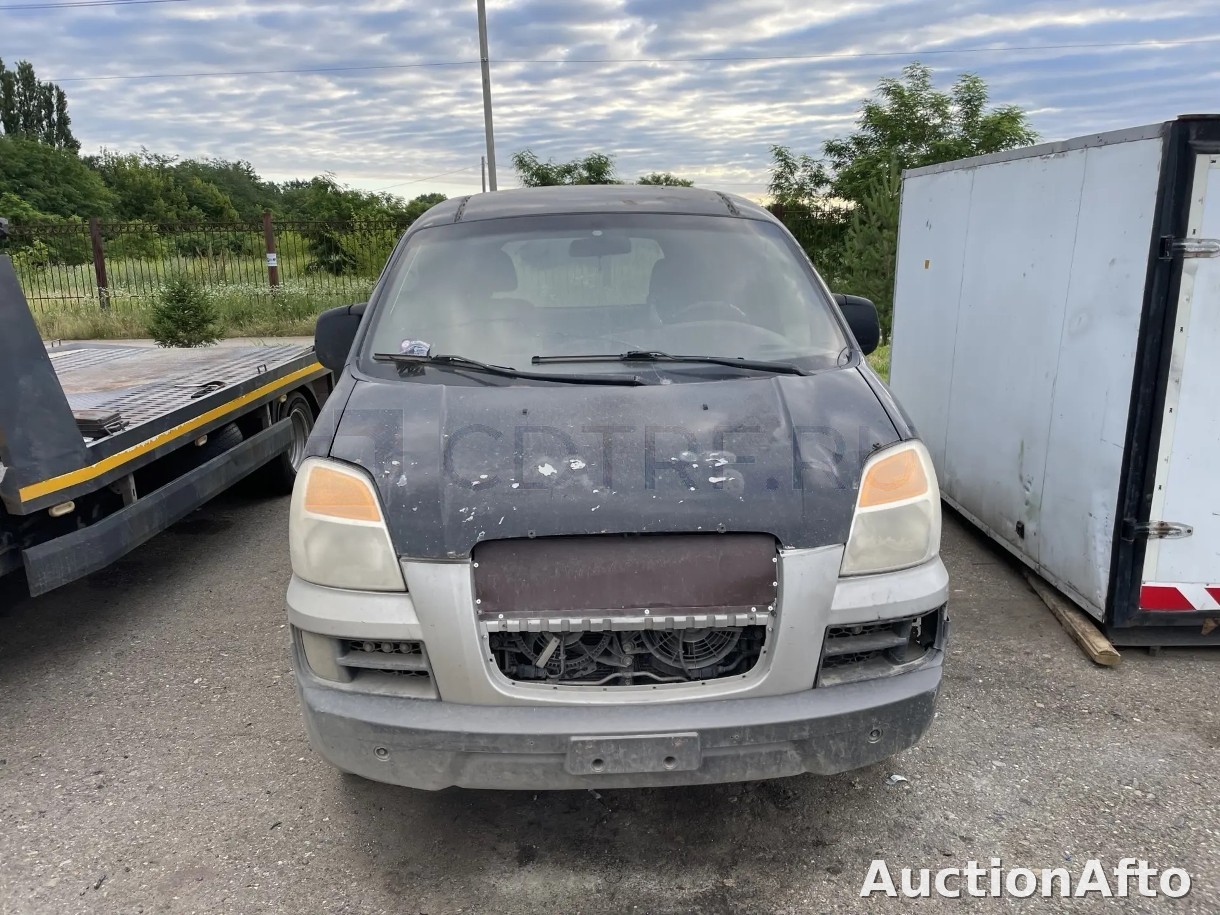 Hyundai STAREX 2004 год