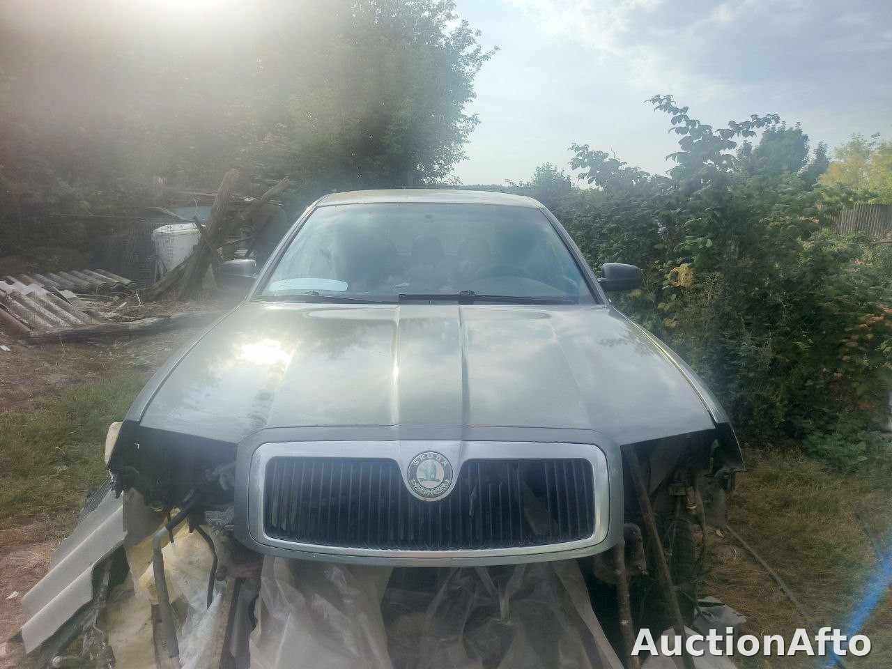Skoda Superb 2002 год