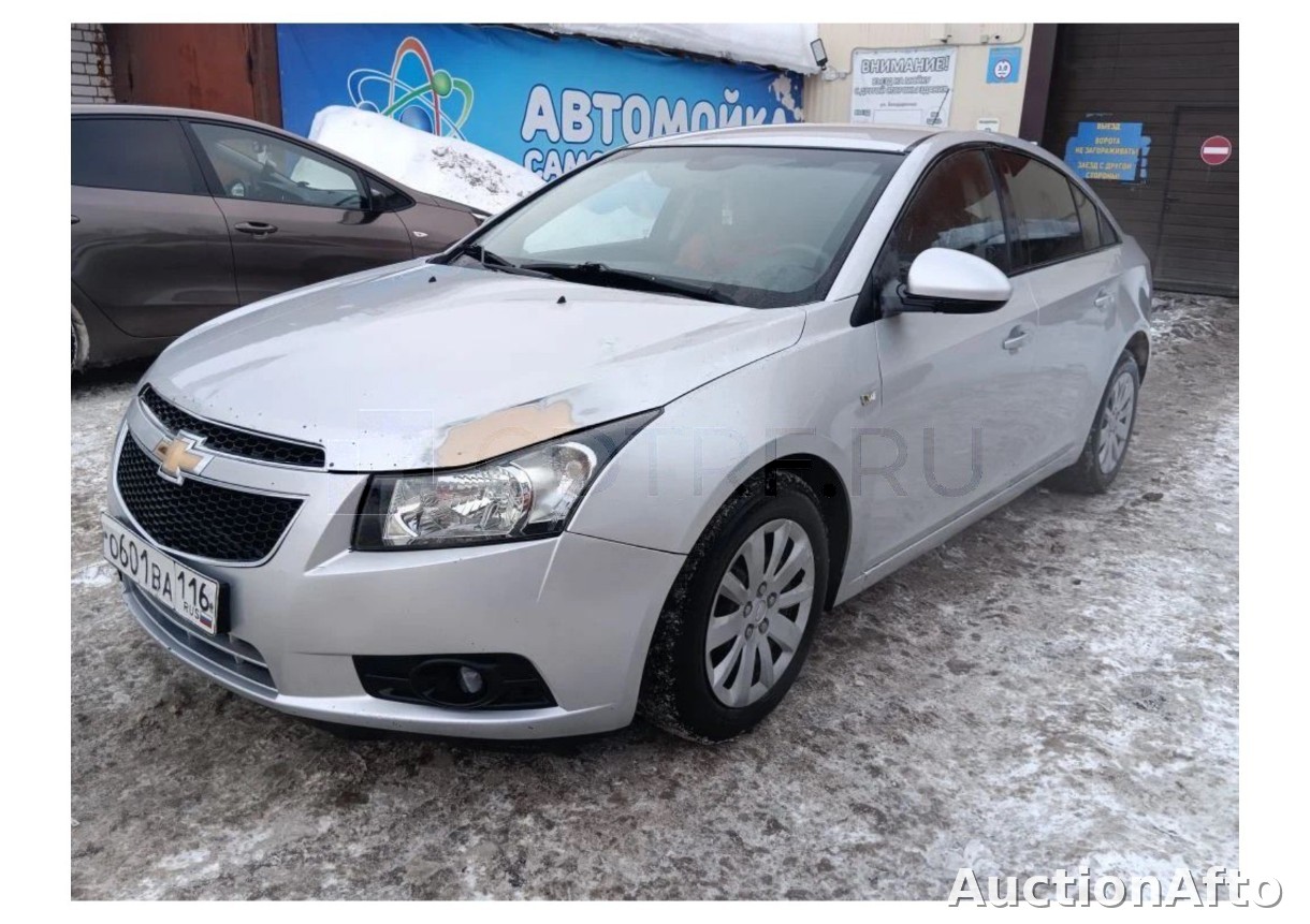 Chevrolet Cruze 2011 год