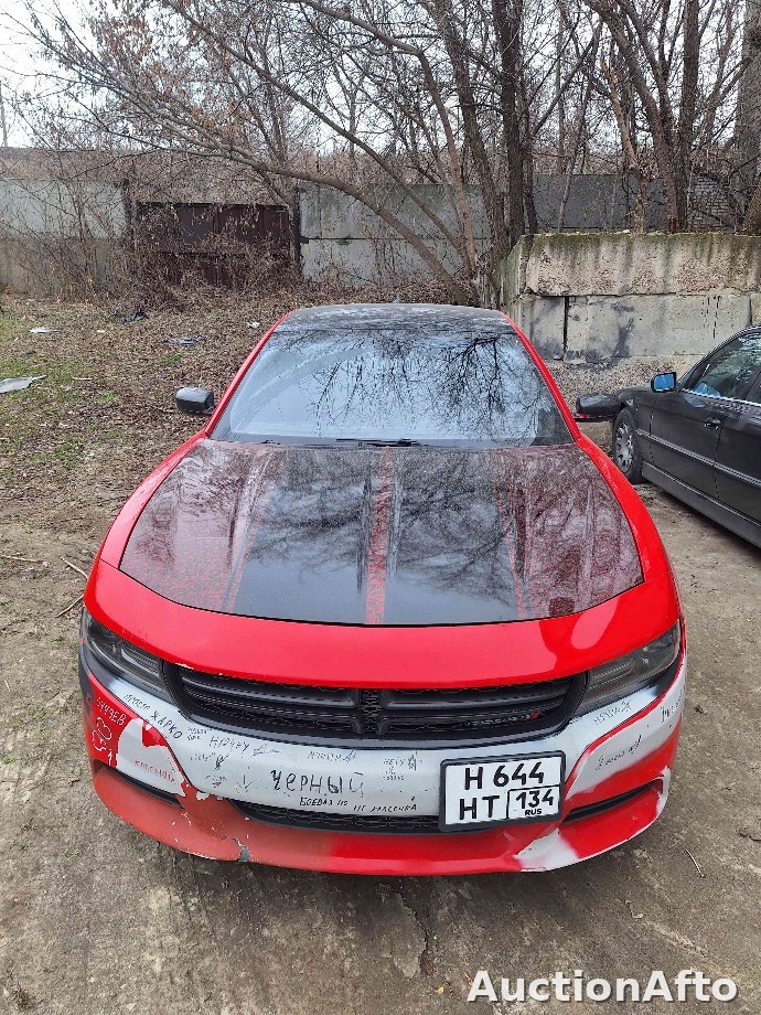 Dodge Charger 2015 год