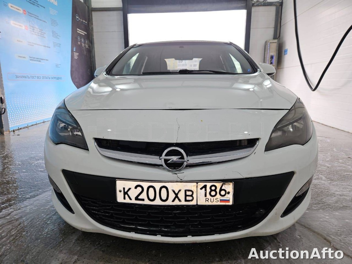 Opel Astra 2013