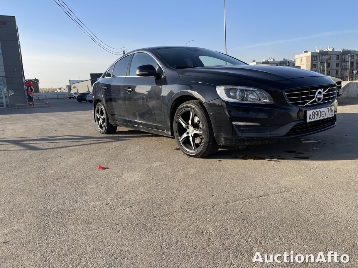 Volvo S60 2014 год