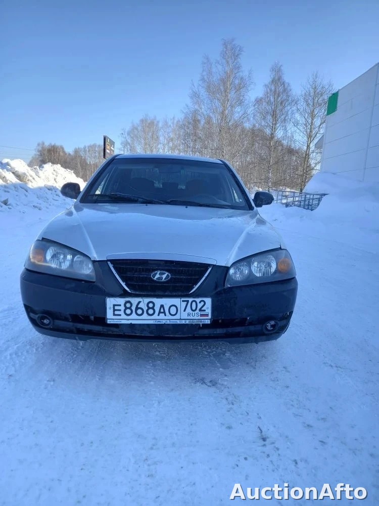 Hyundai Elantra 2005 год