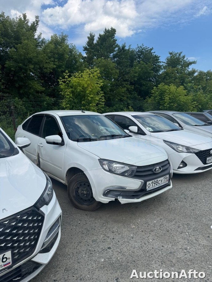 Lada Granta 2023 год