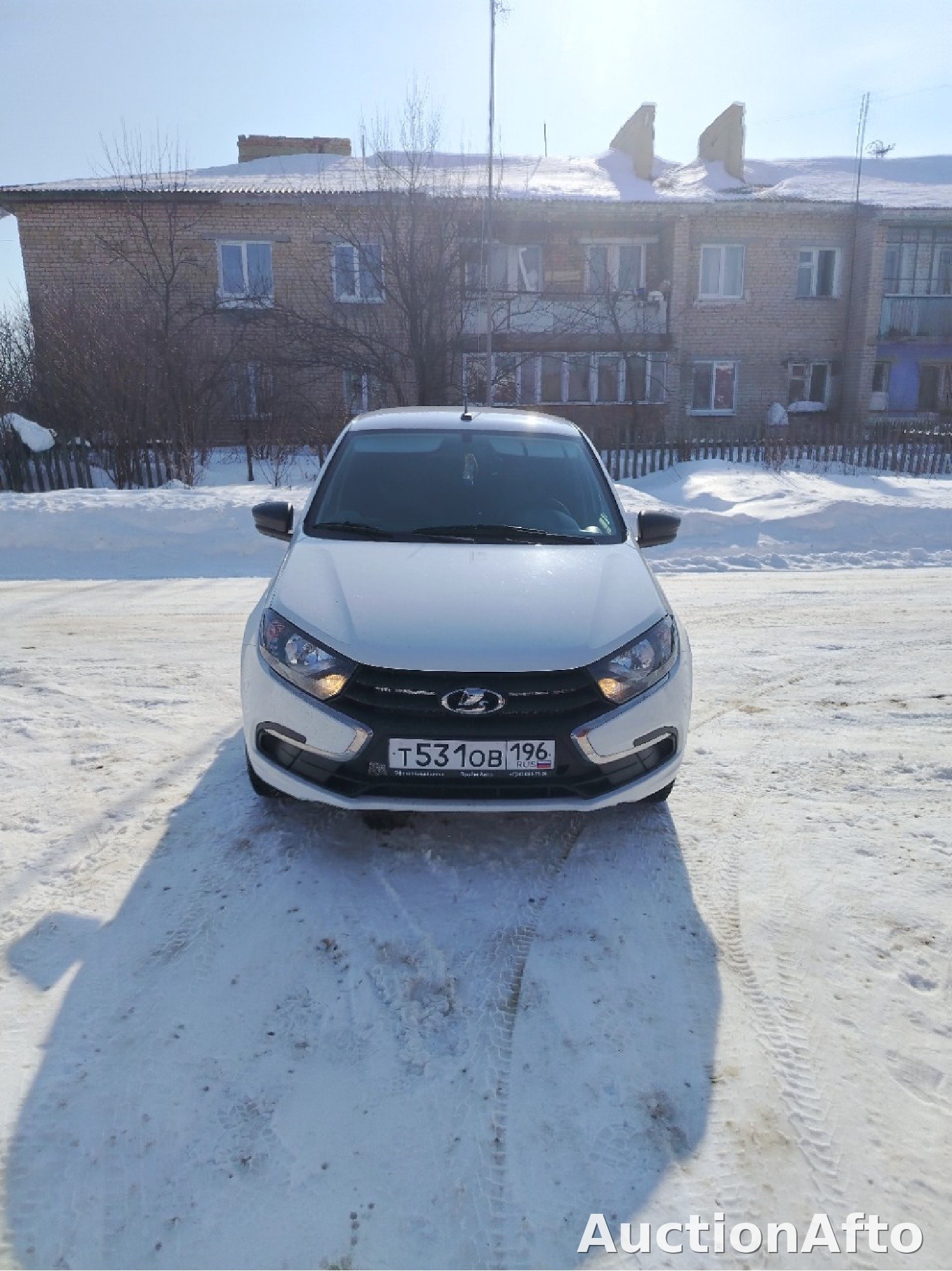 Lada Granta 2024 год