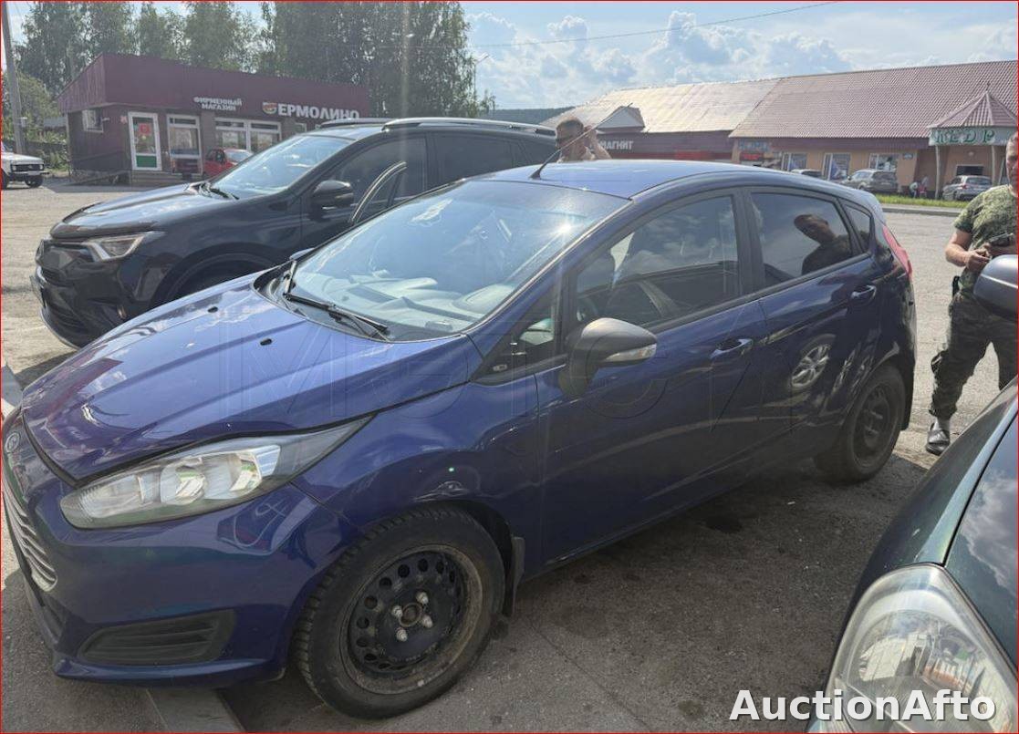 Ford Fiesta 2016 год