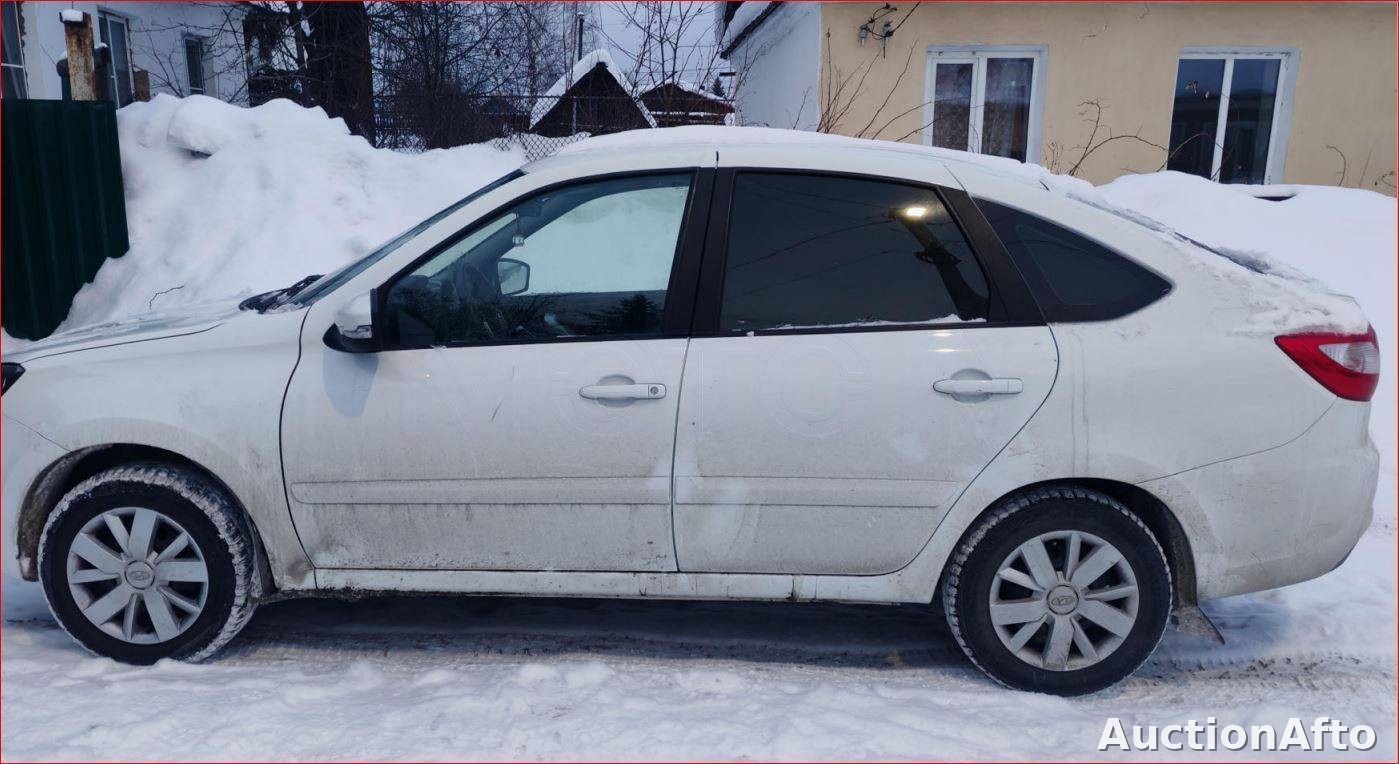 Lada Granta 2019 год