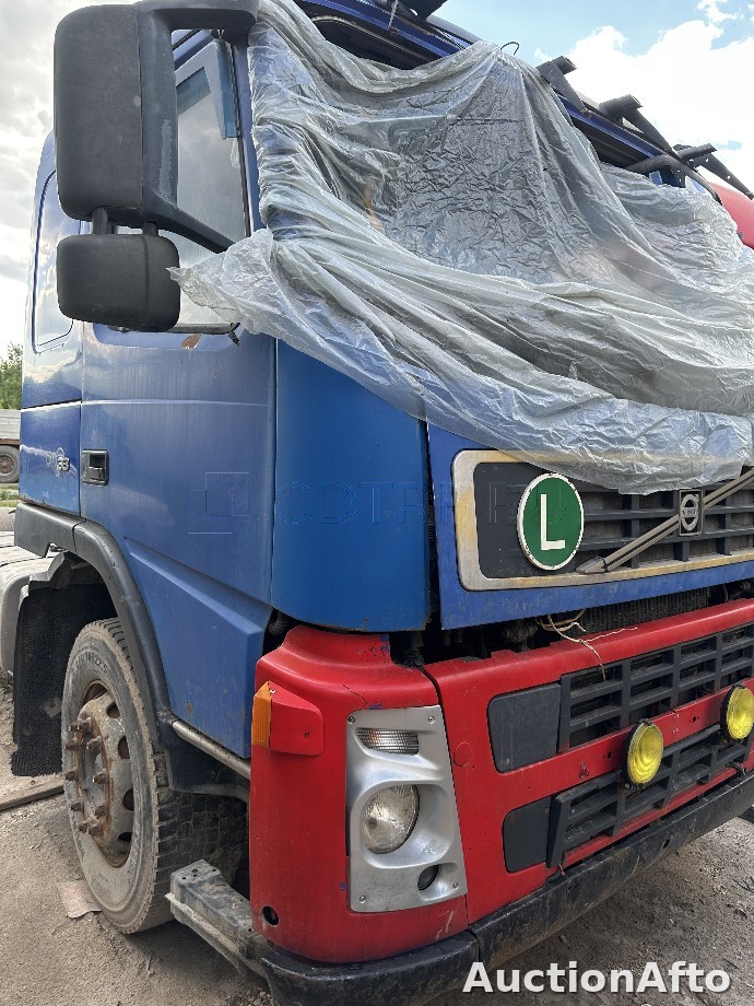 Volvo Грузовой-Тягач 2006 год
