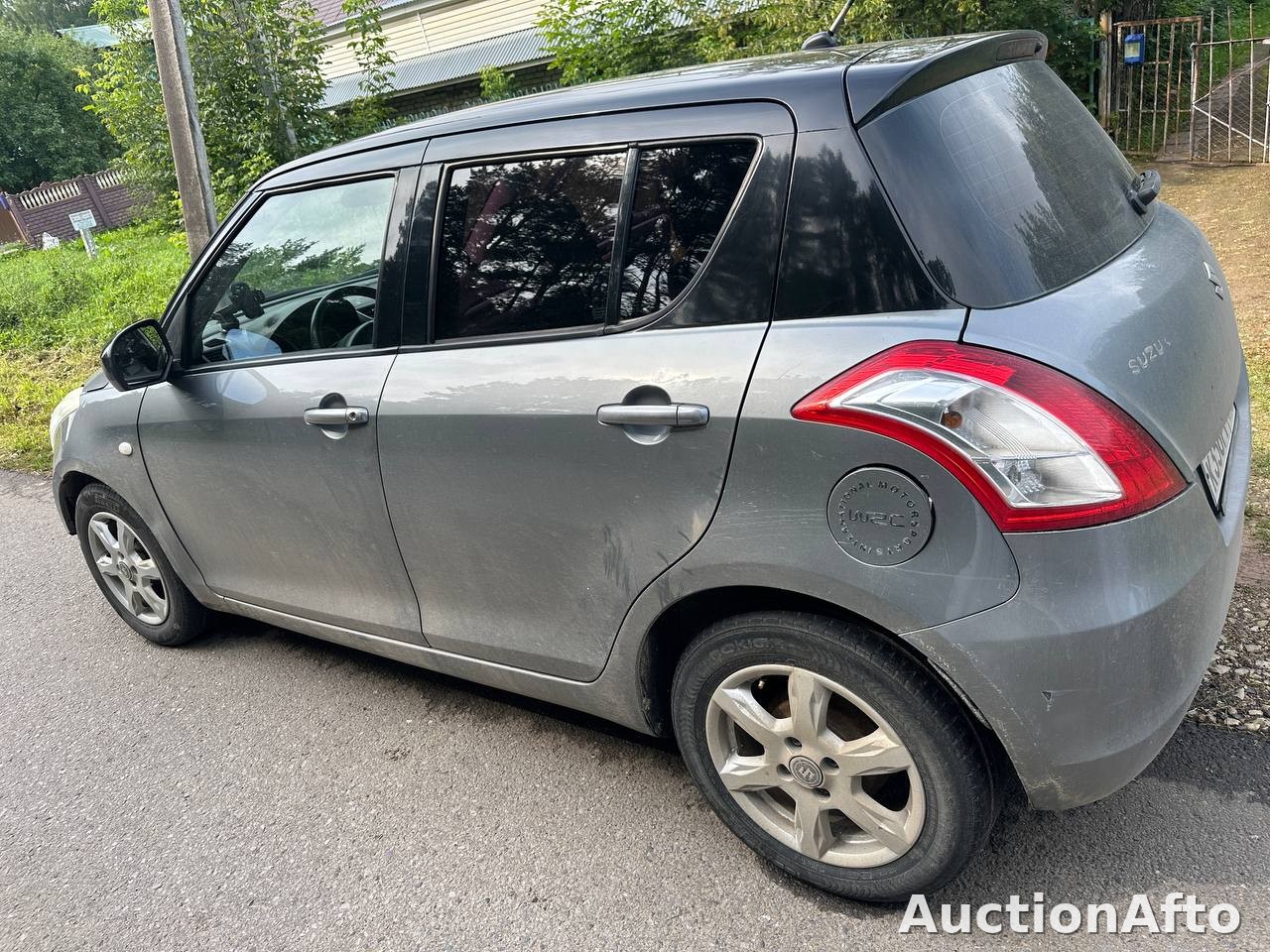 Suzuki Swift 2011 год