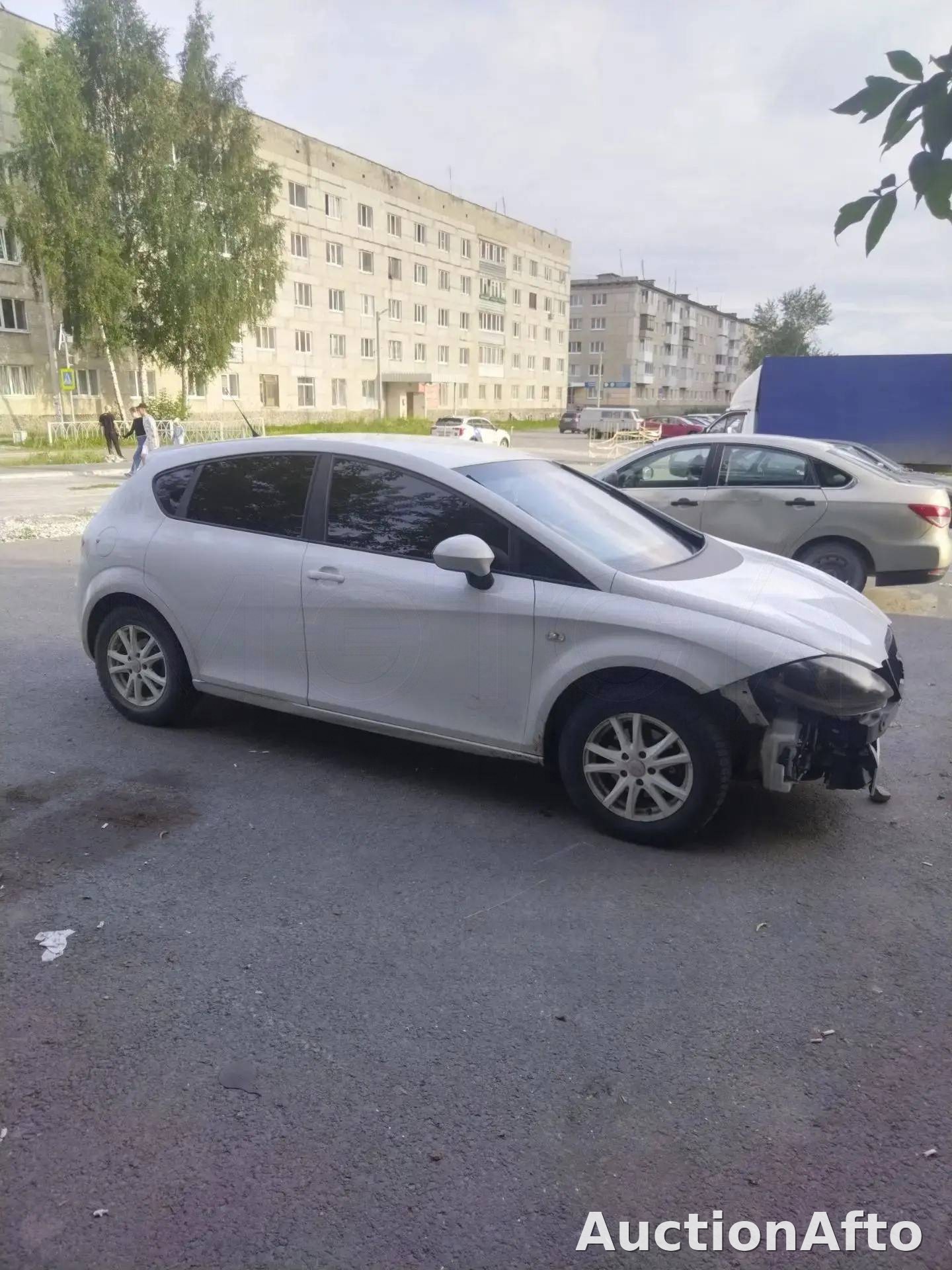 Seat Leon 2012 год