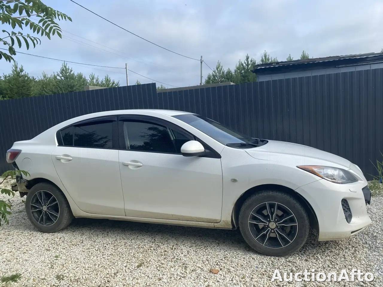 Mazda 3 2012 год