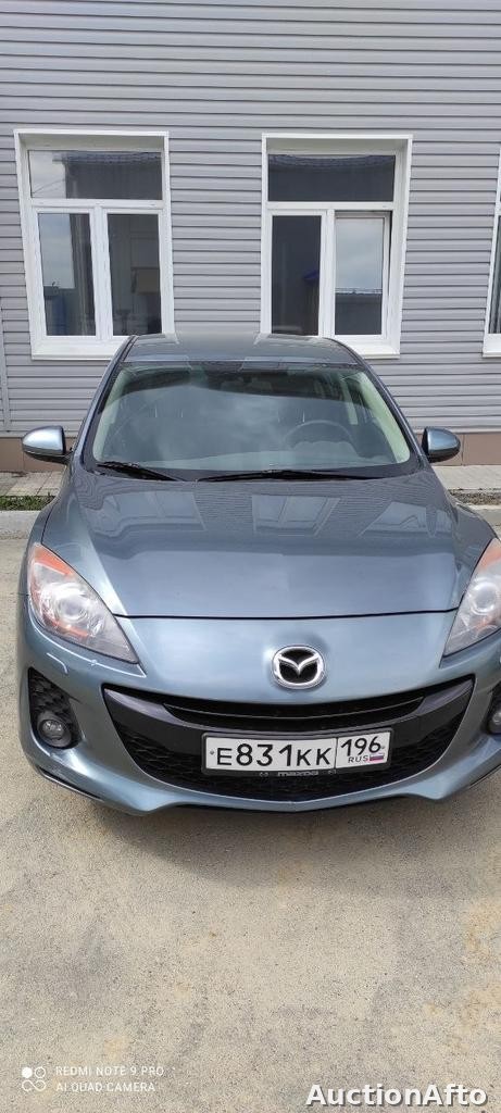 Mazda 3 2012 год