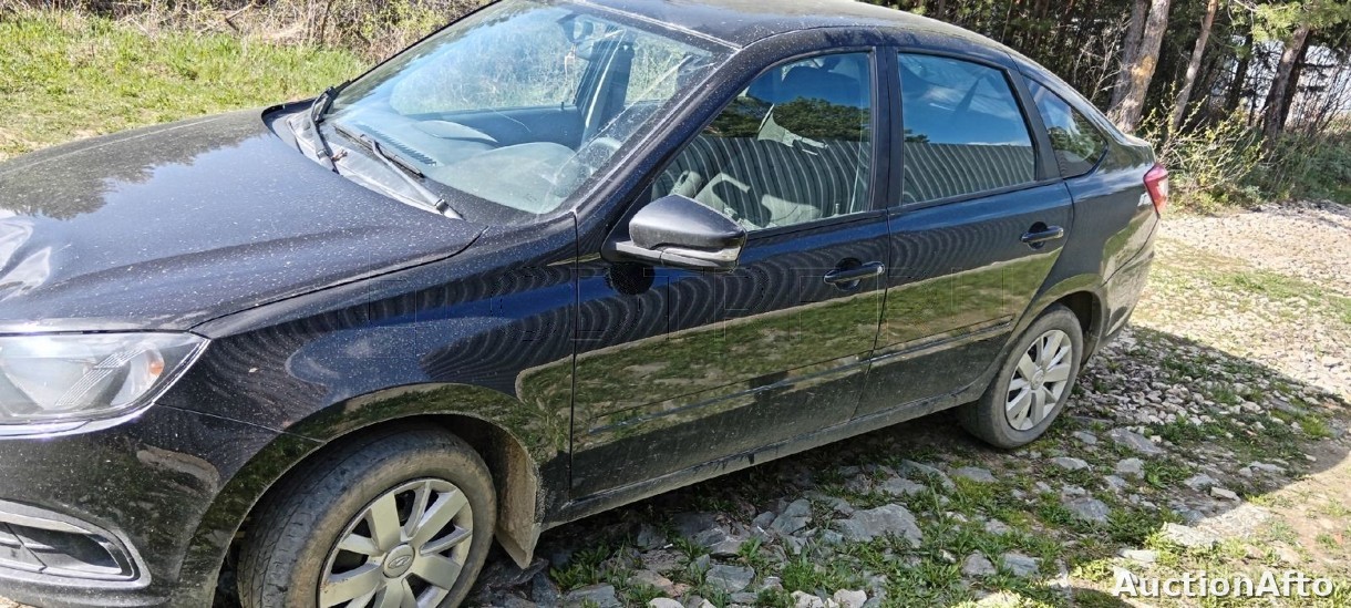 Lada Granta 2022 год