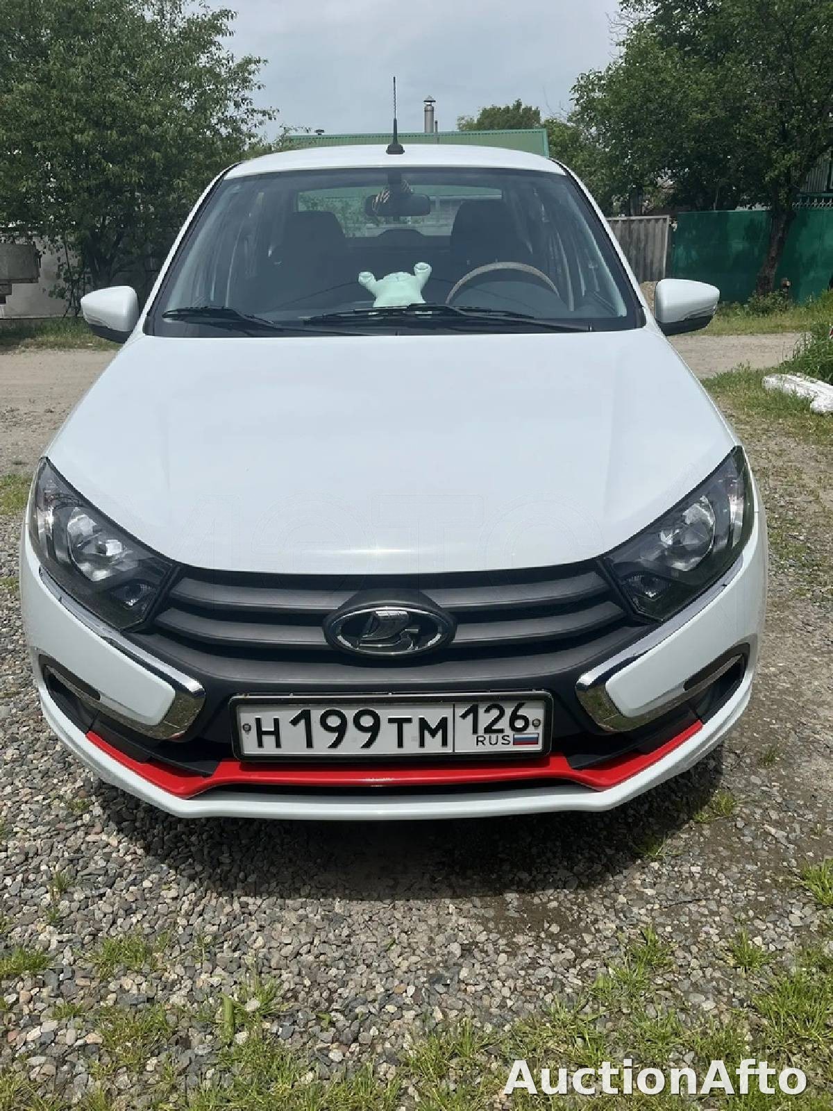 Lada Granta 2023 год