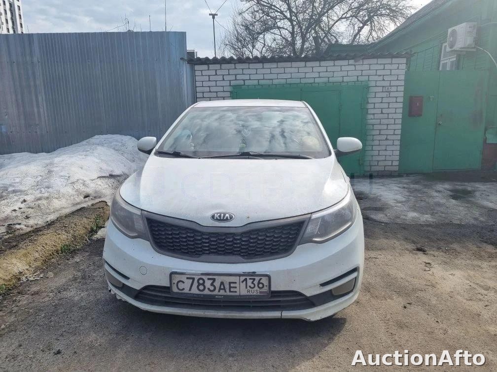 Kia Rio 2015 год