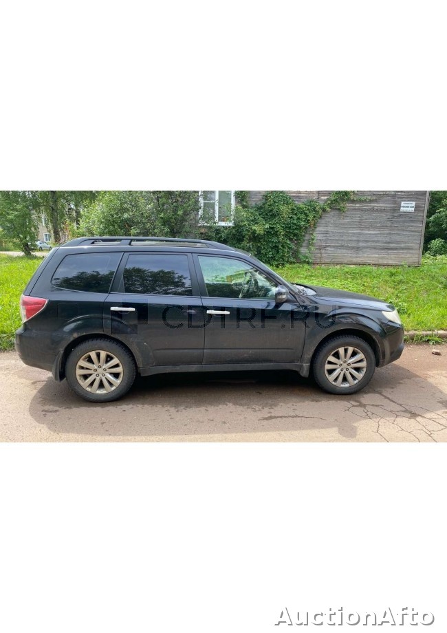 Subaru Forester 2011 год