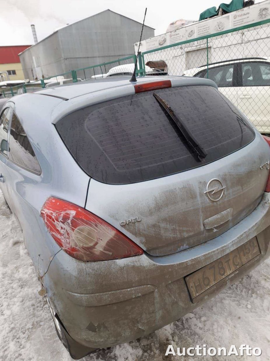 Opel Corsa 2007 год