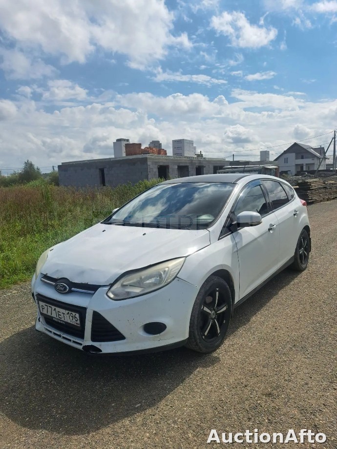 Ford Focus 2011 год
