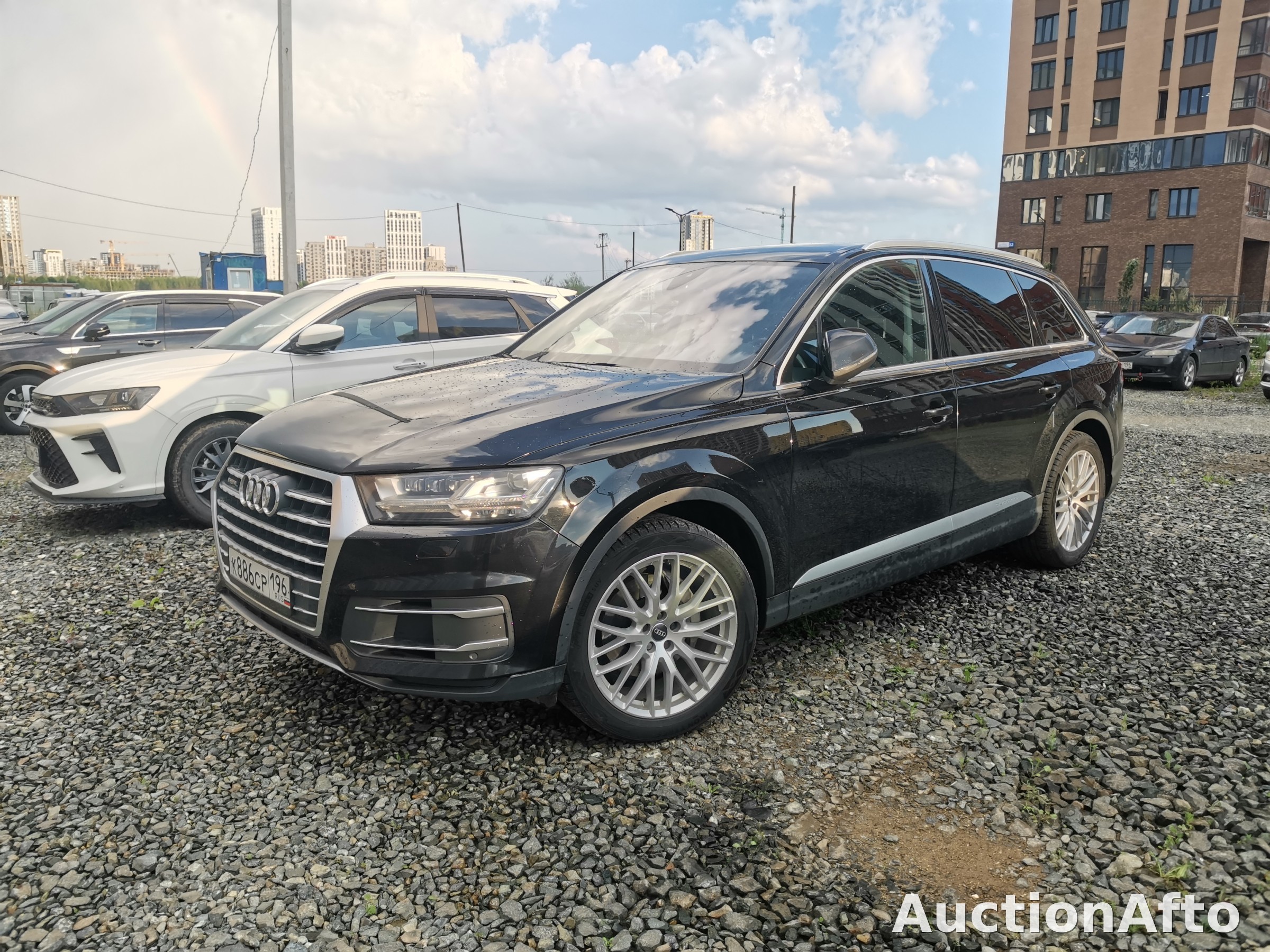 Audi Q7 2018 год