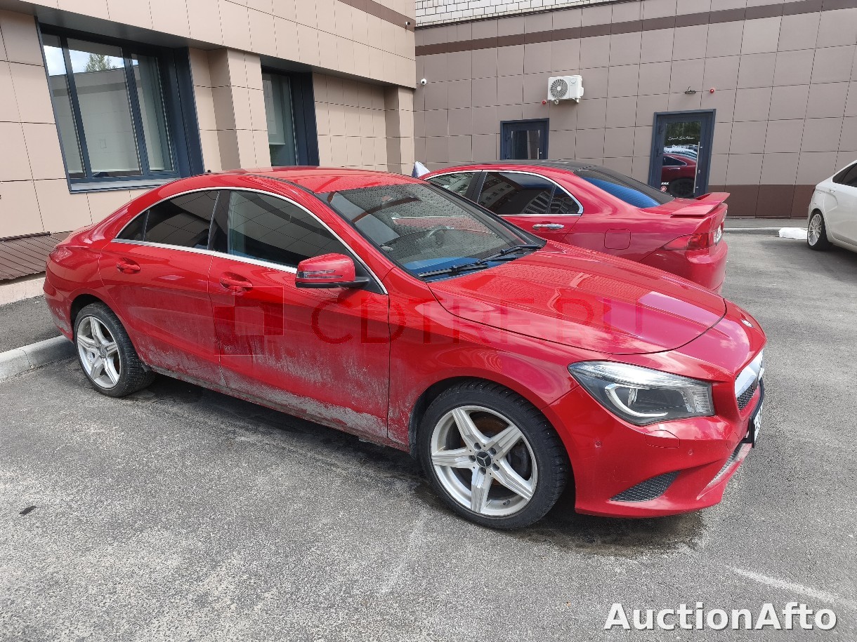 Mercedes-Benz CLA200 2015 год