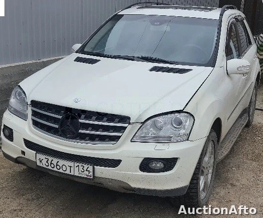 Mercedes-Benz ML 320 2008 год