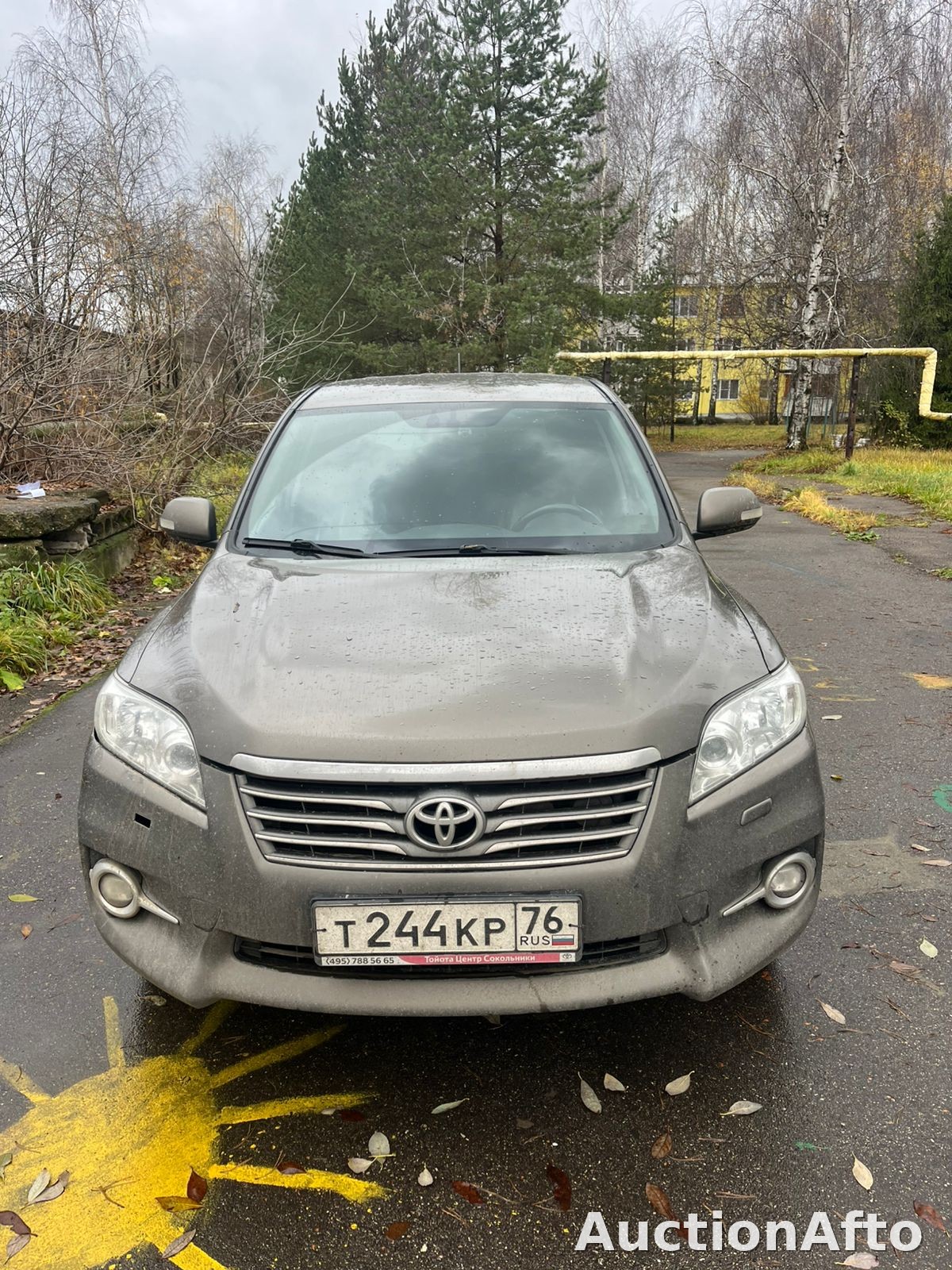 Toyota RAV4 2010 год