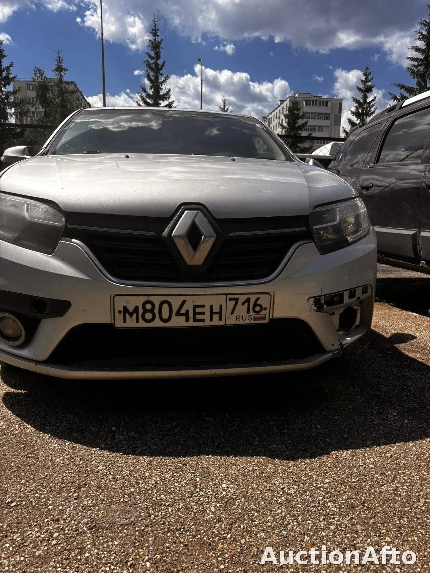 Renault Logan 2019 год