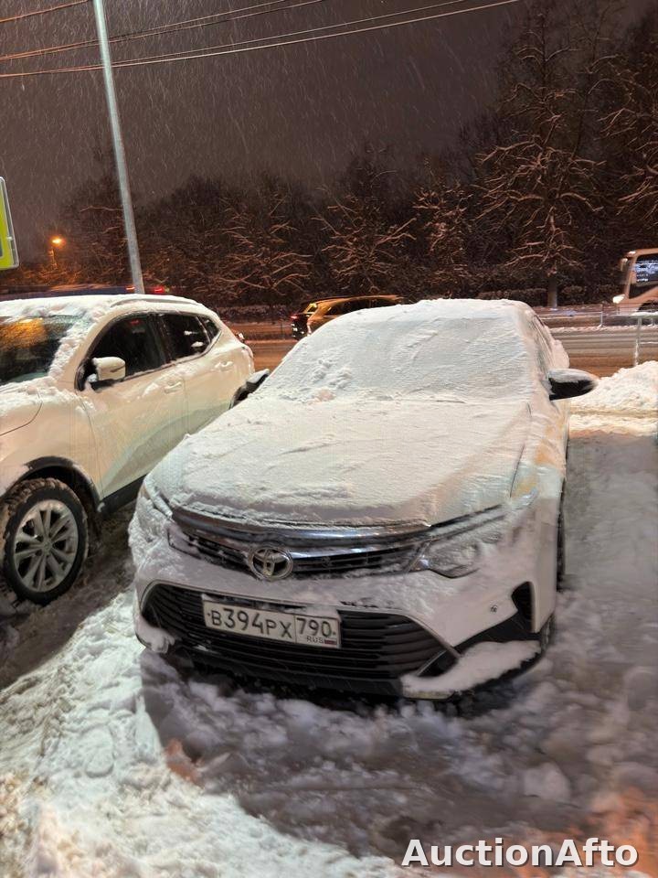 Toyota Camry 2016 год