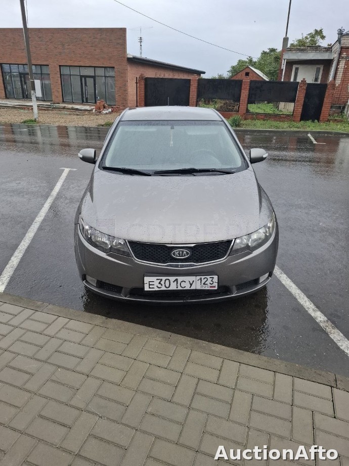 Kia CERATO 2010 год